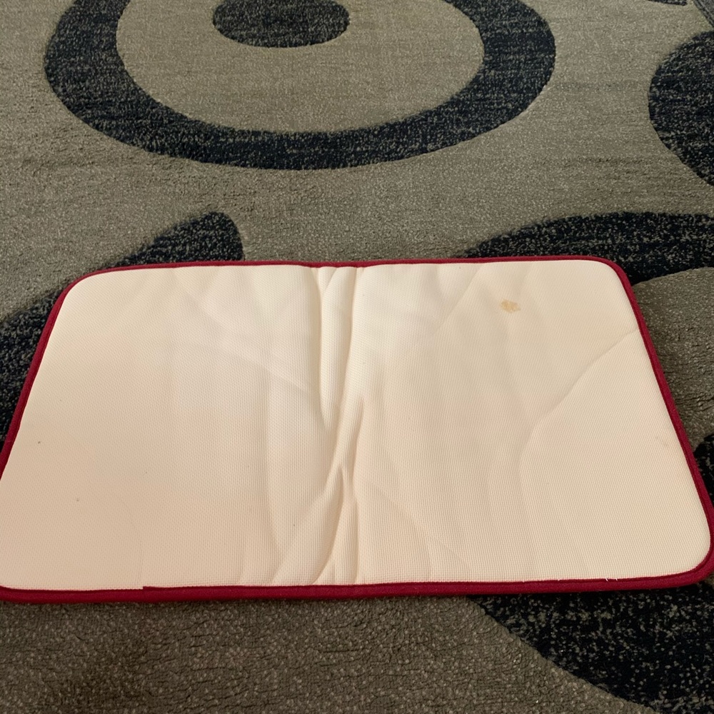 Red Cushion Support Kitchen Mat - Picture 2 of 3